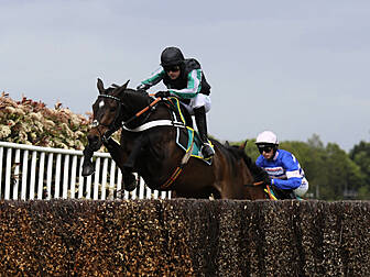 Altior, Bristol, Cyrname... An...